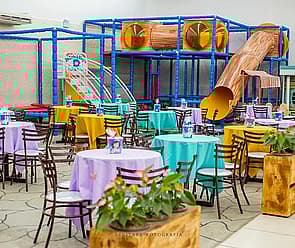 Meu Pe de Jacarandá festas