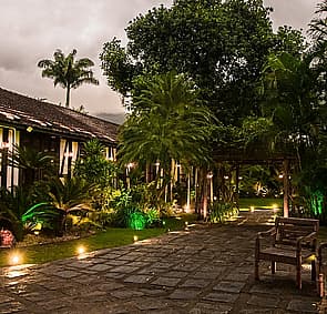 Vila Inglesa Jardins Casa de Festas