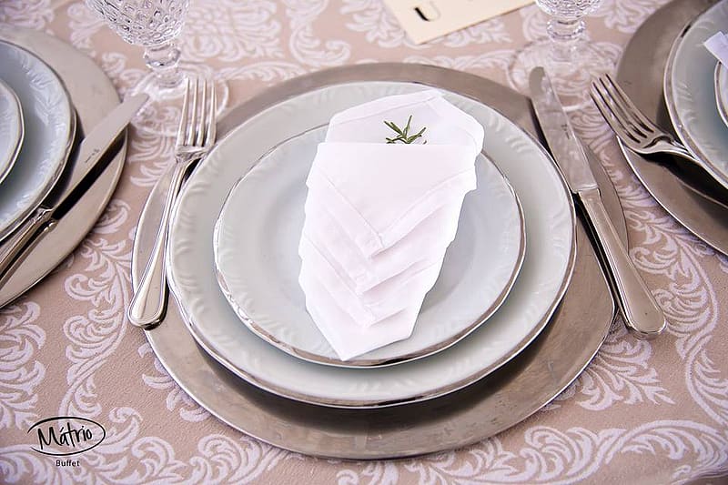 -rkk4229_13_202808-1566237824 Medium.jpeg